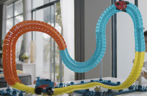 CarTrack - elastyczny tor przeszkód