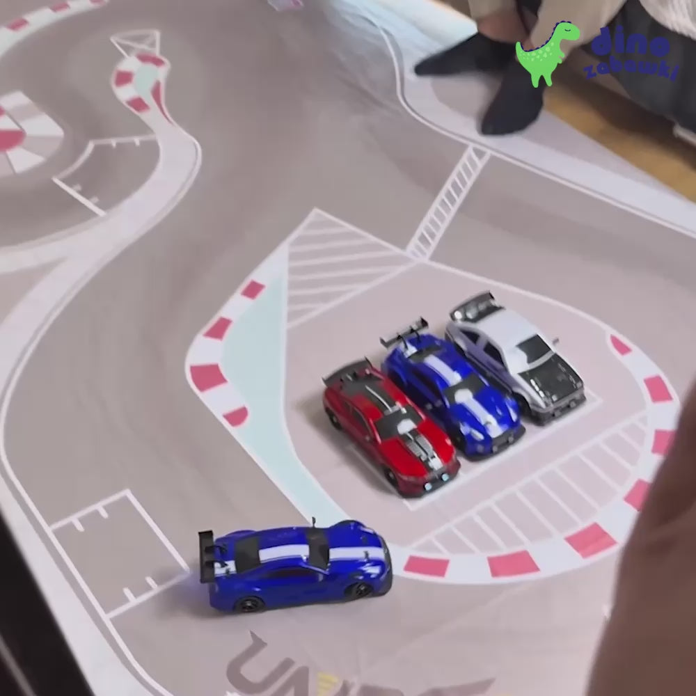Załaduj wideo: Samochód RC DriftCar RACING 1:24 – zdalnie sterowany